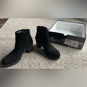 Black Blondo Suede Skye Waterproof Booties - NIB
